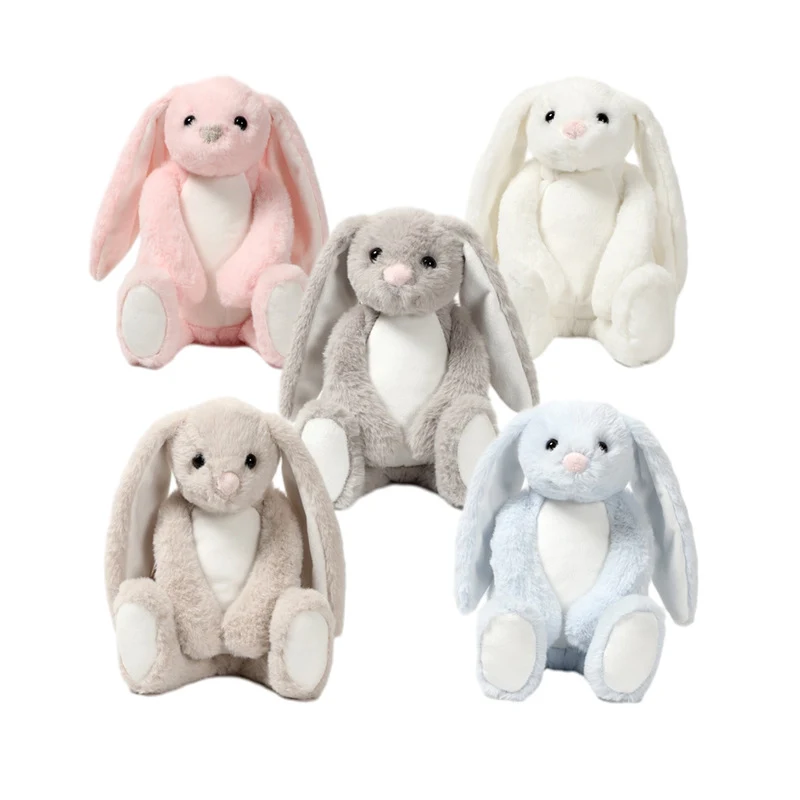 Brinquedo de pelúcia de coelhinho da Páscoa