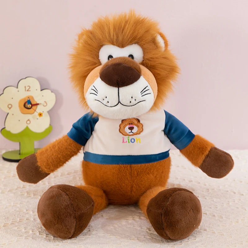 Brinquedo de pelúcia de leão
